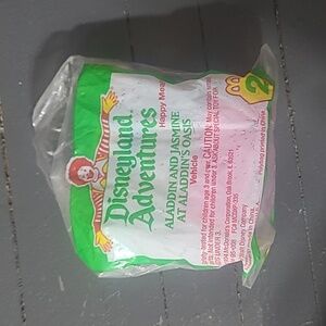 Aladdin And Jasmine Disneyland Adventures Happy Meal Toy